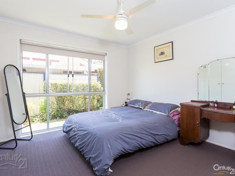 51 Shanahan St, Redland Bay QLD 4165