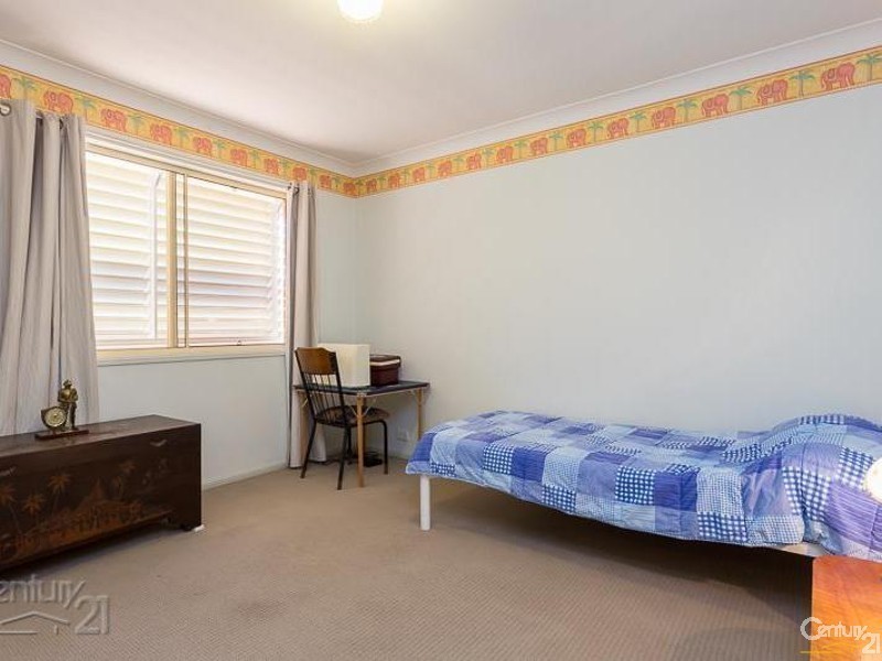 3 Montrose Place, Redland Bay QLD 4165