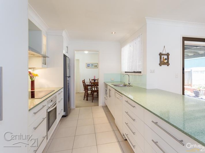 23 Oakland Avenue, Redland Bay QLD 4165