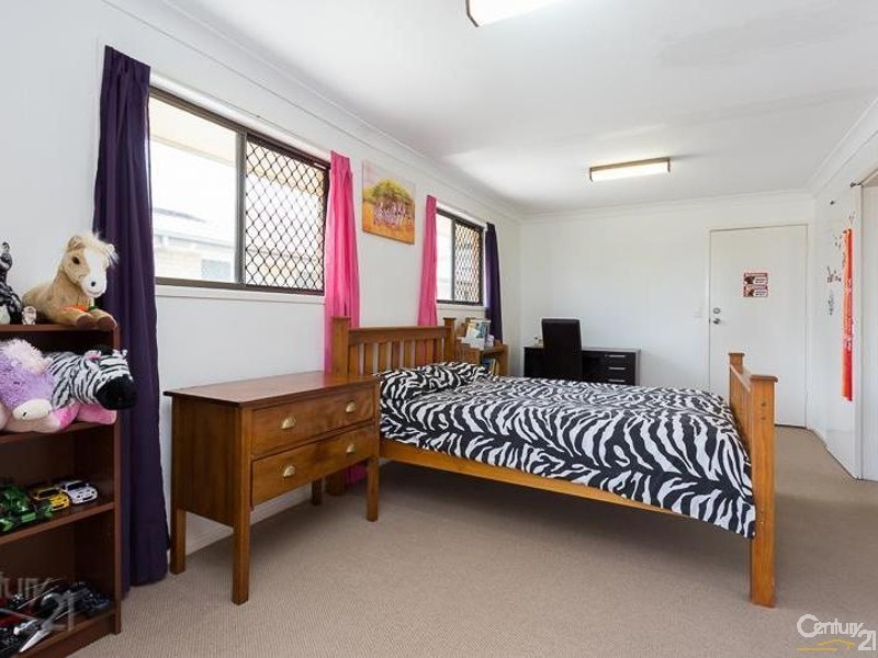 23 Oakland Avenue, Redland Bay QLD 4165