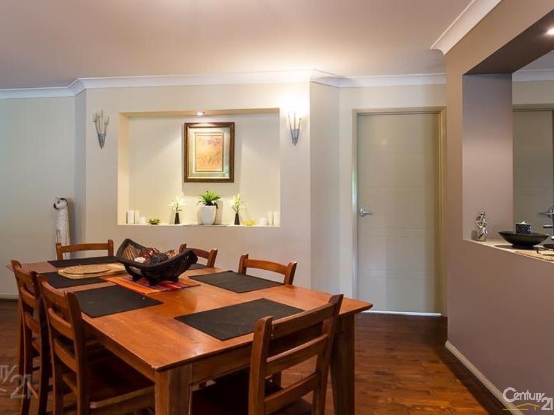 15 Aquila Street, Redland Bay QLD 4165