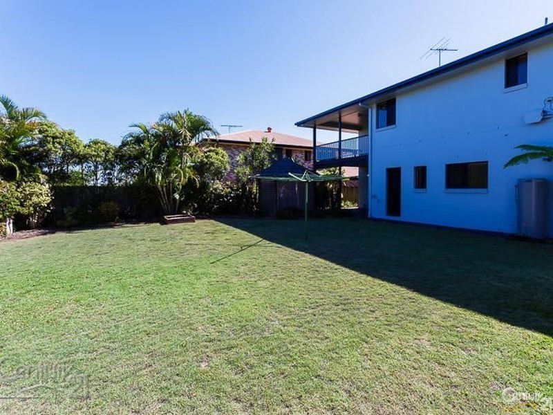 15 Lindeman Place, Redland Bay QLD 4165