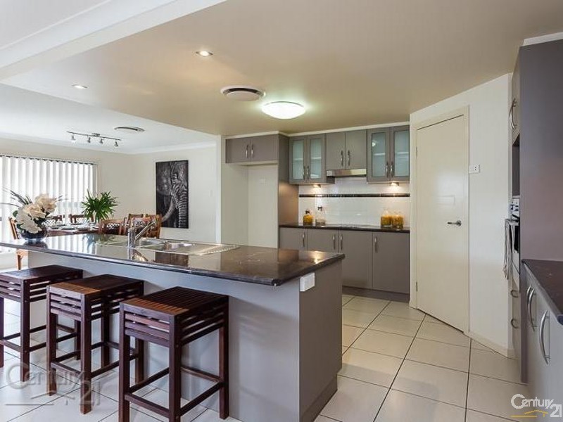 78 Denham Boulevard, Redland Bay QLD 4165