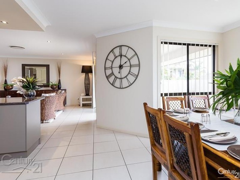 78 Denham Boulevard, Redland Bay QLD 4165