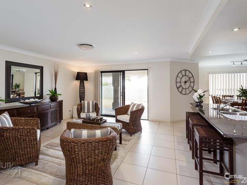 78 Denham Boulevard, Redland Bay QLD 4165