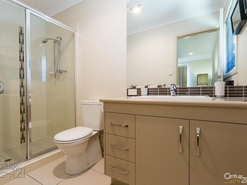 78 Denham Boulevard, Redland Bay QLD 4165