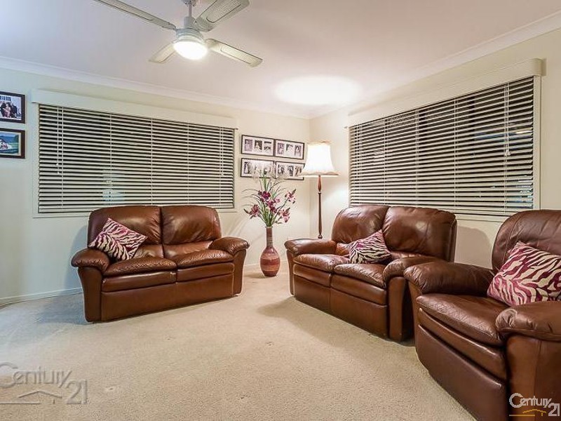 43 Emperor Drive, Redland Bay QLD 4165