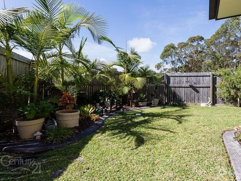 43 Emperor Drive, Redland Bay QLD 4165