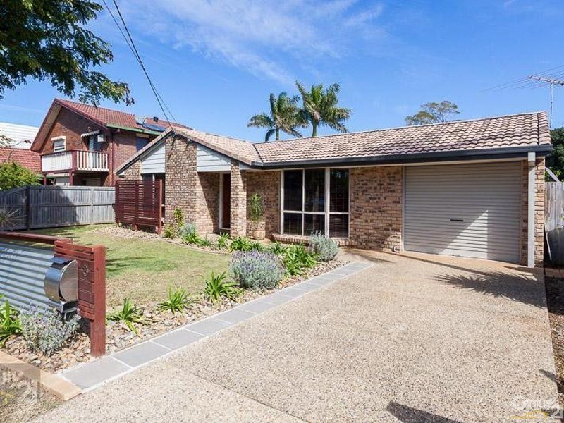 3  Scott Street, Redland Bay QLD 4165