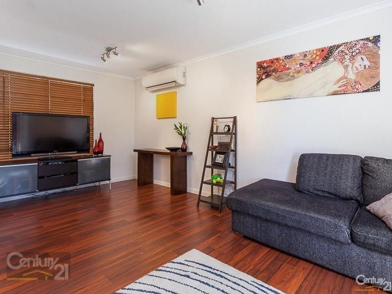 3  Scott Street, Redland Bay QLD 4165