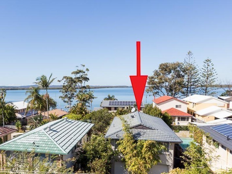 37 Rusbrook Street, Redland Bay QLD 4165