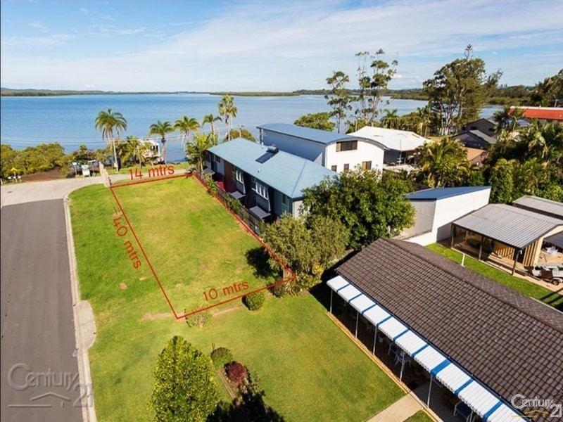 2 Junee St, Redland Bay QLD 4165