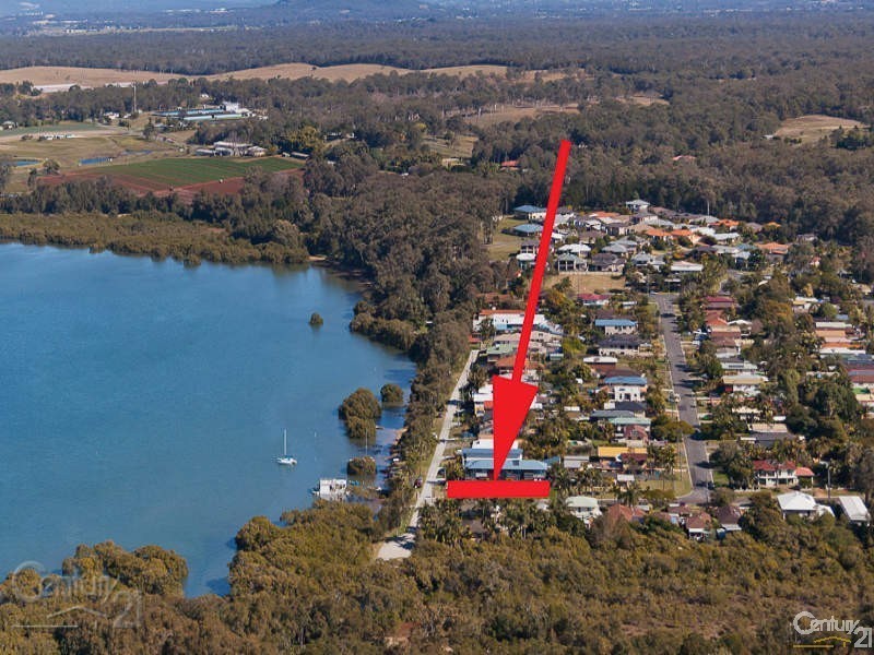 2 Junee St, Redland Bay QLD 4165