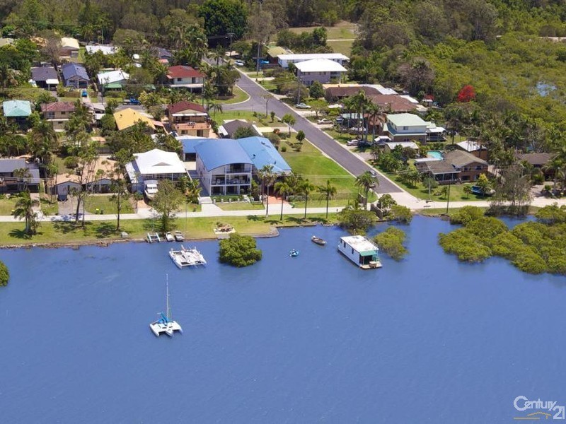 1 Junee Street, Redland Bay QLD 4165