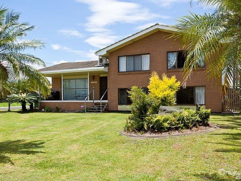 1 Junee Street, Redland Bay QLD 4165