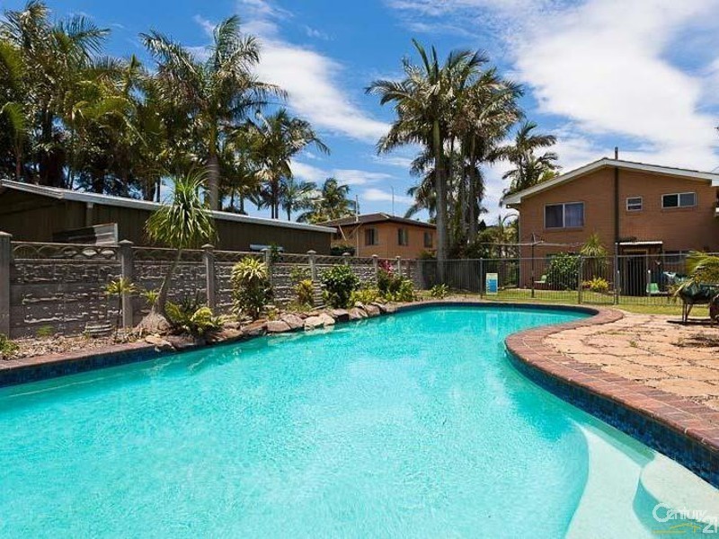 1 Junee Street, Redland Bay QLD 4165