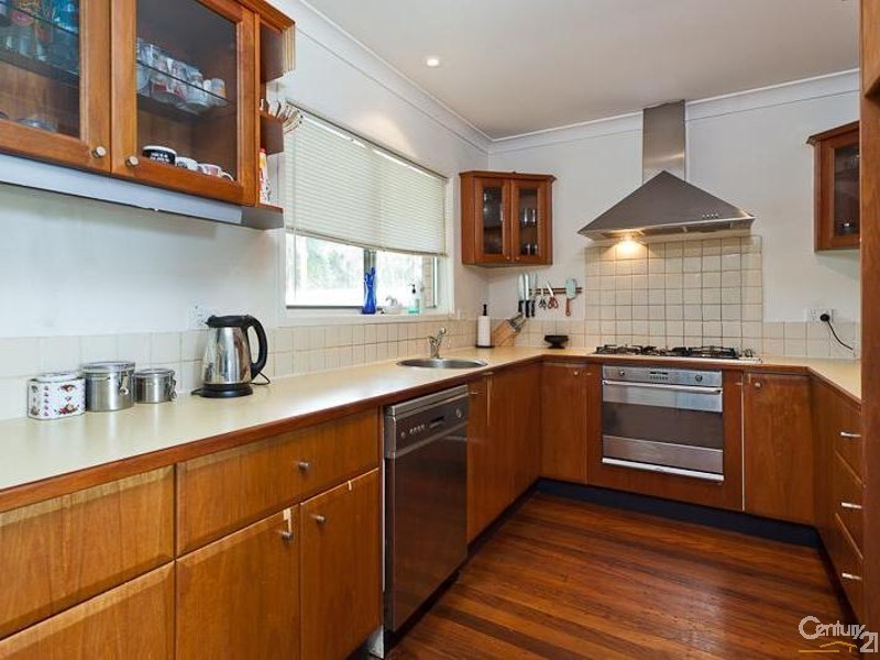 1 Junee Street, Redland Bay QLD 4165