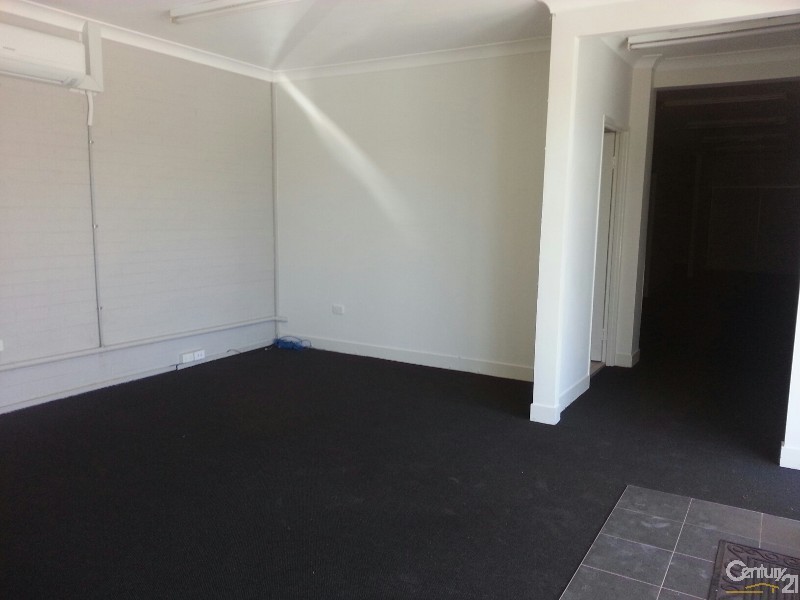 131 Broadwater Terrace, Redland Bay QLD 4165