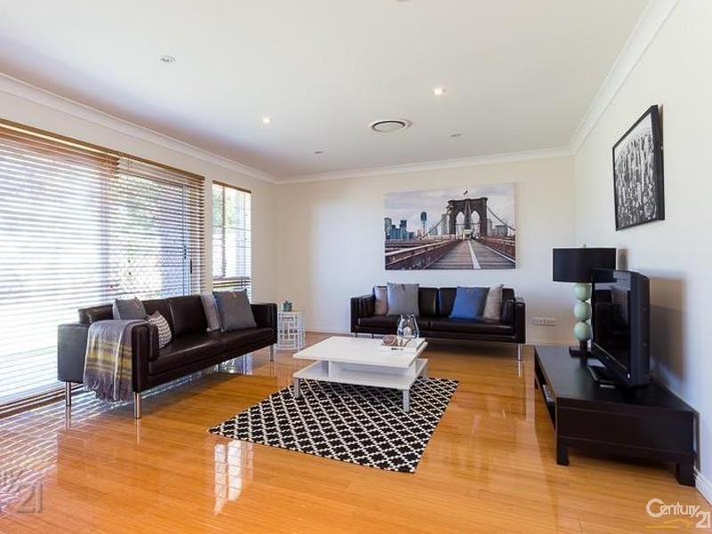 315 Bloomfield St, Cleveland QLD 4163