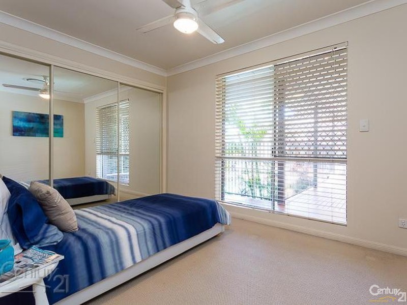 315 Bloomfield St, Cleveland QLD 4163