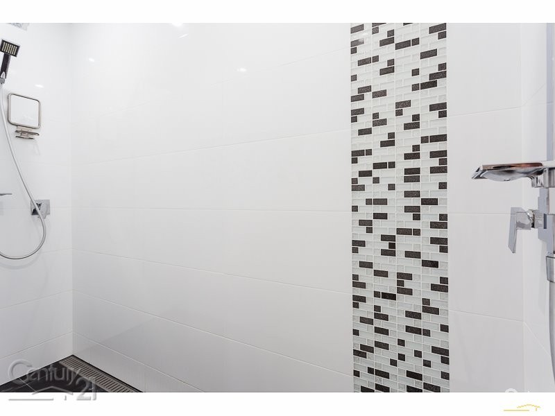 31 Magnetic Place, Redland Bay QLD 4165