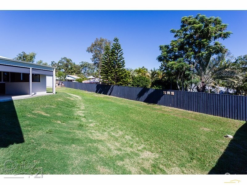 31 Magnetic Place, Redland Bay QLD 4165