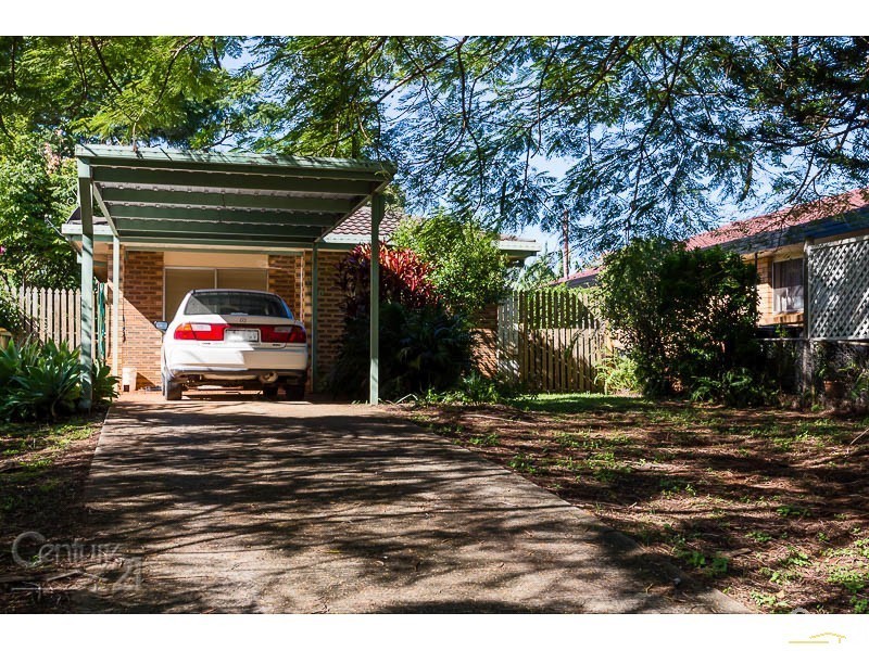 126 Cane St, Redland Bay QLD 4165