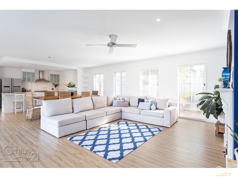 6 Acer Place Redland Bay, Redland Bay QLD 4165