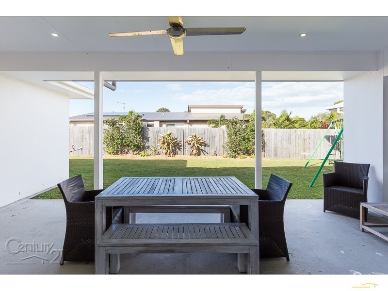 6 Acer Place Redland Bay, Redland Bay QLD 4165