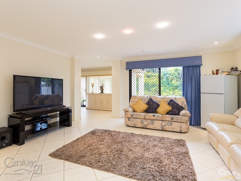 44 Hayman Street, Redland Bay QLD 4165