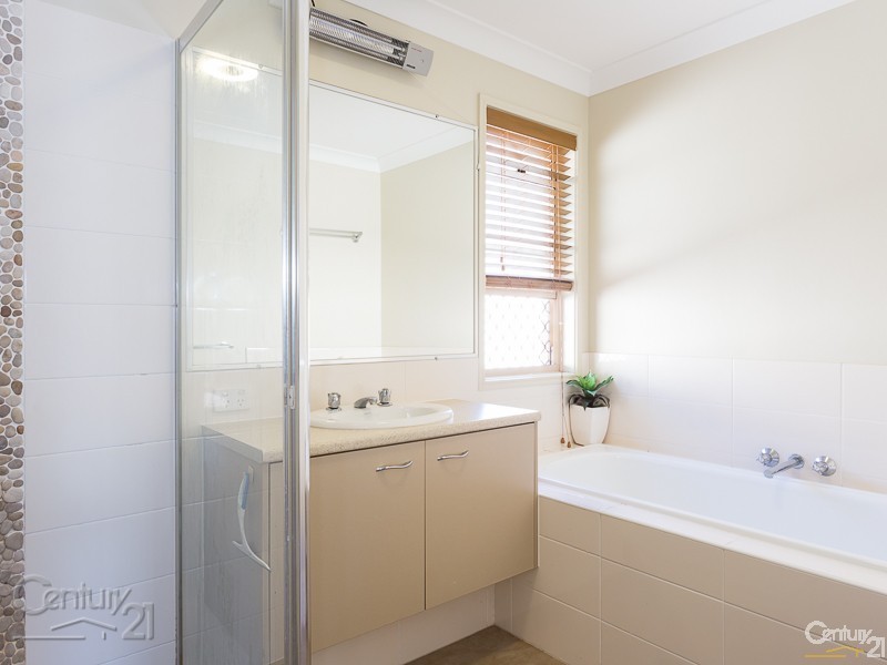 53a School rd, Victoria Point QLD 4165