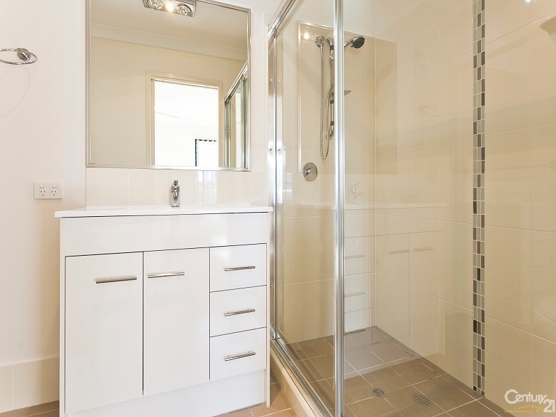 1/1 Lois Place, Redland Bay QLD 4165