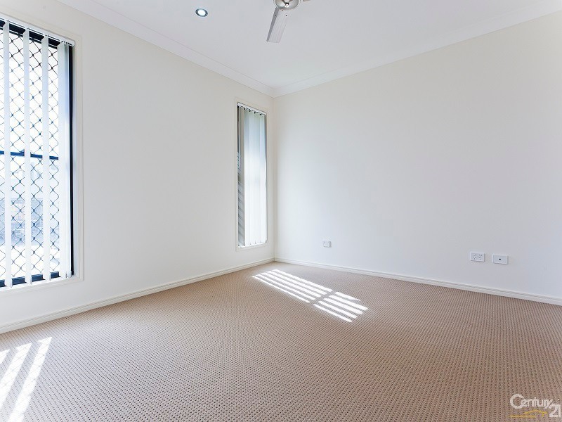 1/1 Lois Place, Redland Bay QLD 4165