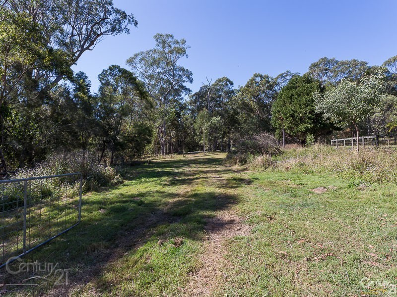 34 Haven Rd, Carbrook QLD 4130