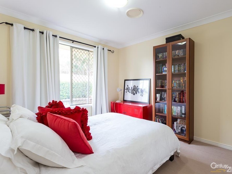 3 Seagrass Place, Redland Bay QLD 4165