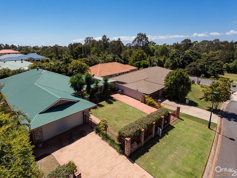2 Garrett Place, Redland Bay QLD 4165