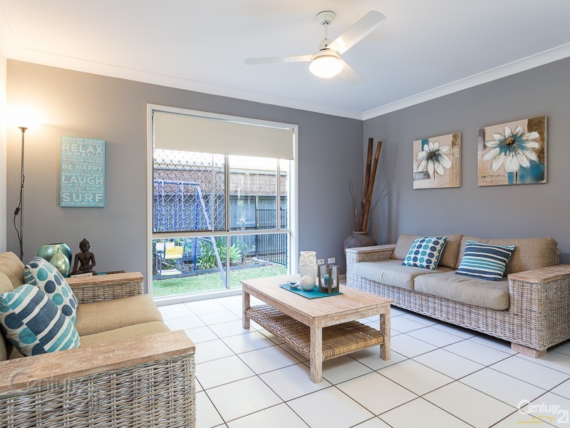 34 Lime St, Redland Bay QLD 4165