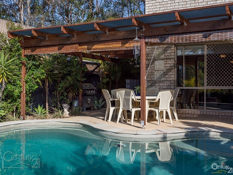 34 Lime St, Redland Bay QLD 4165