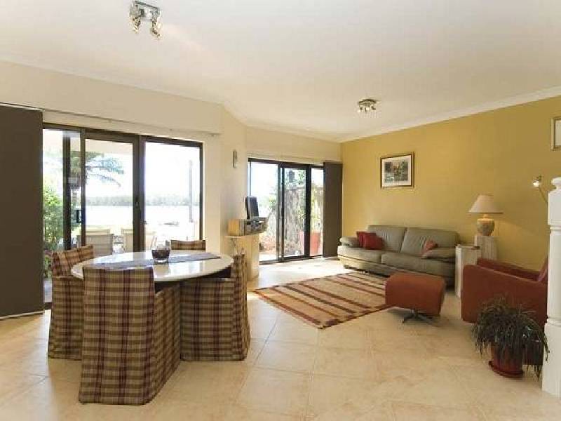 81 Boykambil Esplanade, Hope Island QLD 4212