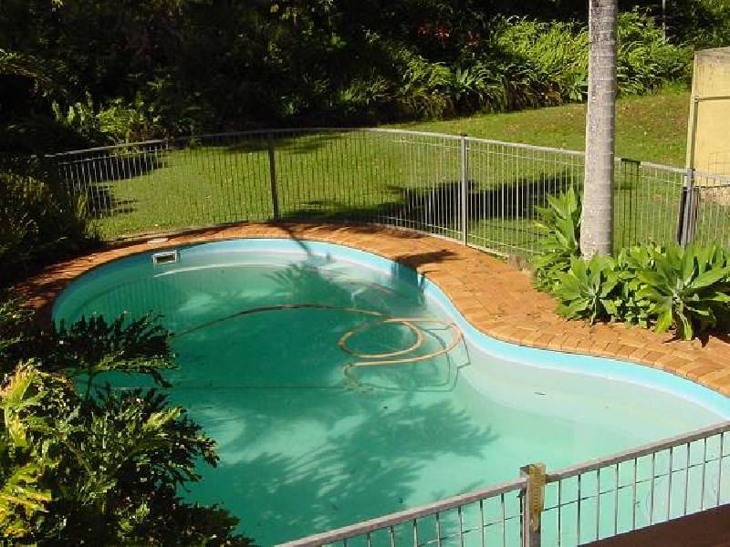 7 Lazy Way, Guanaba QLD 4210