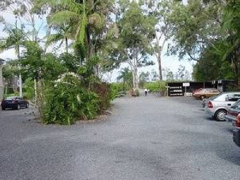 96 CRESCENT AVENUE, Hope Island QLD 4212