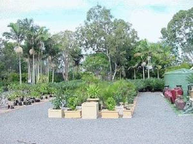 96 CRESCENT AVENUE, Hope Island QLD 4212