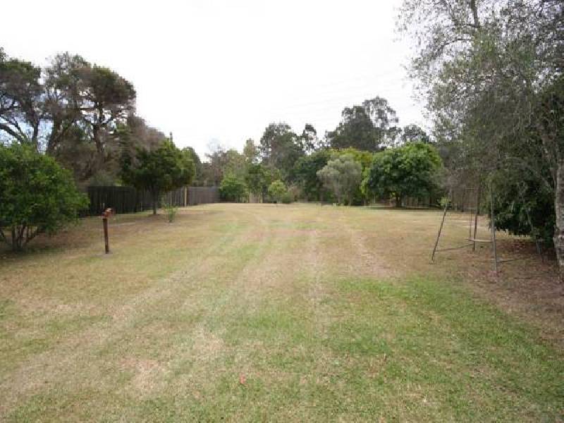 5 Lilac Street, Daisy Hill QLD 4127