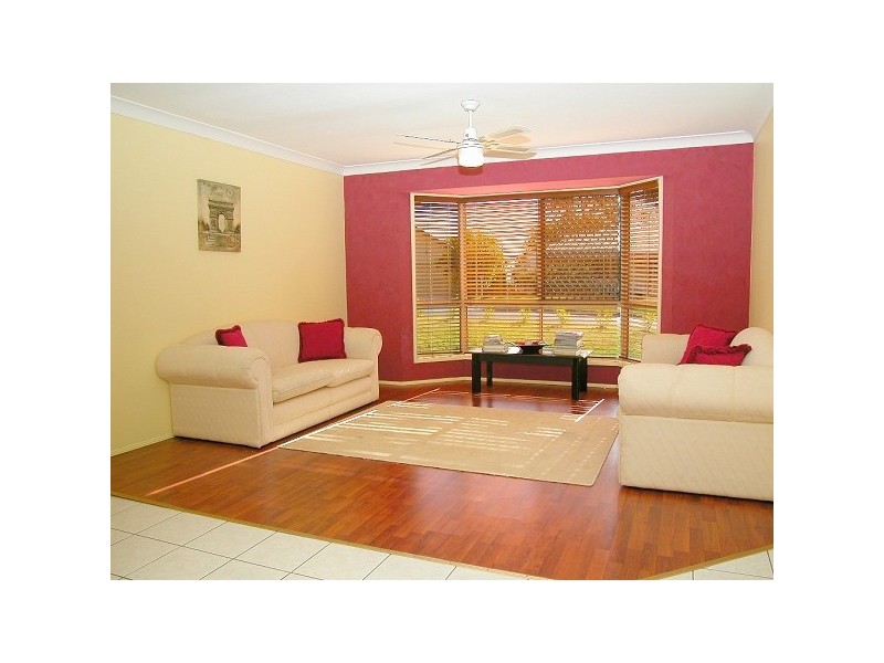 28 Bayview Drive, Tanah Merah QLD 4128