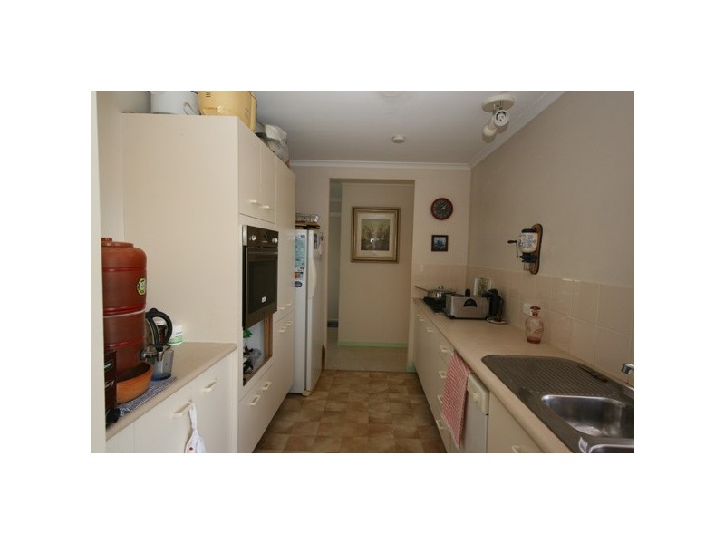 33 Copperfield Drive, Eagleby QLD 4207