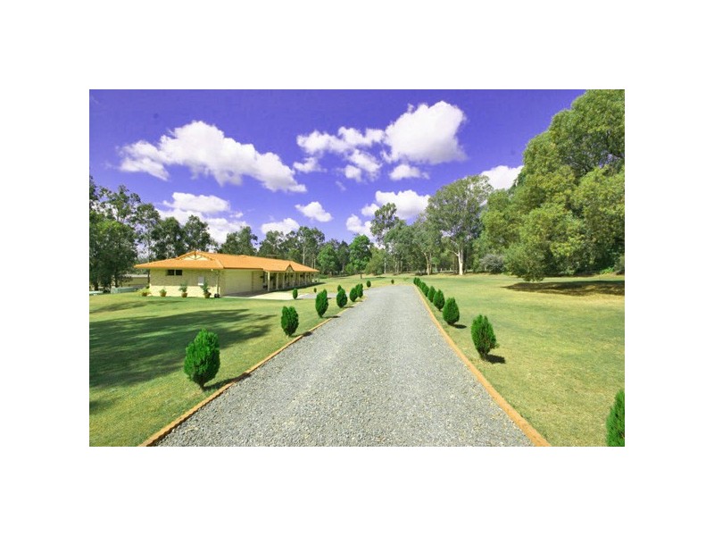 1 Munstervale Road, Tamborine QLD 4270