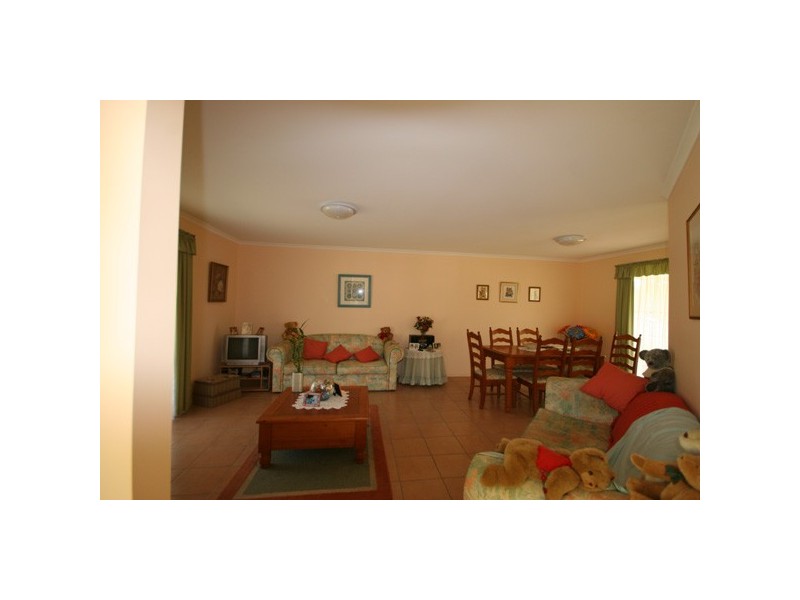 1 Munstervale Road, Tamborine QLD 4270