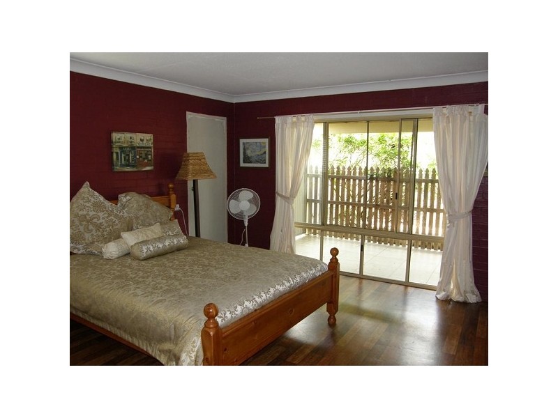Innes Park QLD 4670