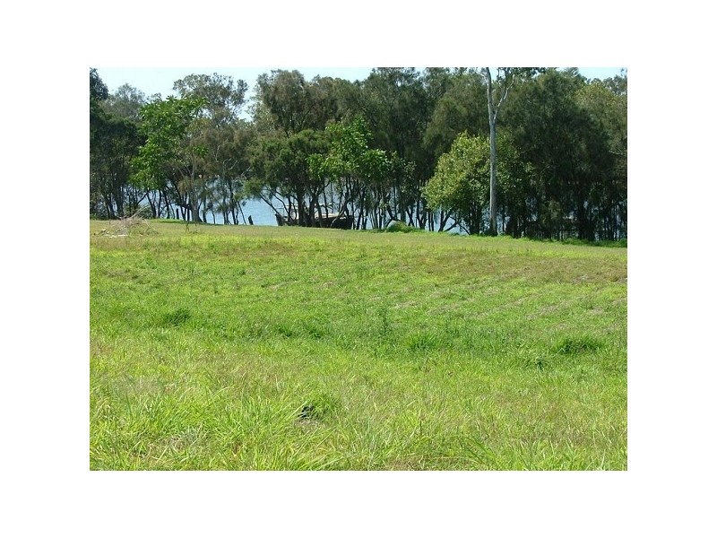 81 Mariners Way, Bundaberg QLD 4670
