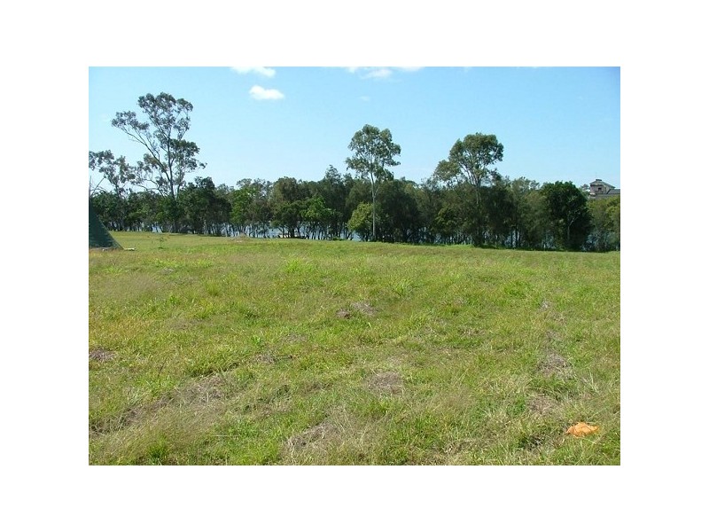 81 Mariners Way, Bundaberg QLD 4670